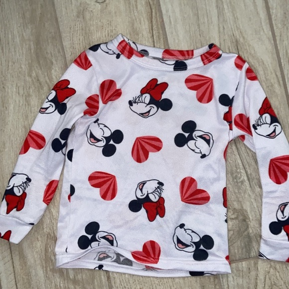 Disney Minnie Mouse Mickey Mouse Girls 4T Red Heart Pajamas PJ Set - Picture 2 of 5
